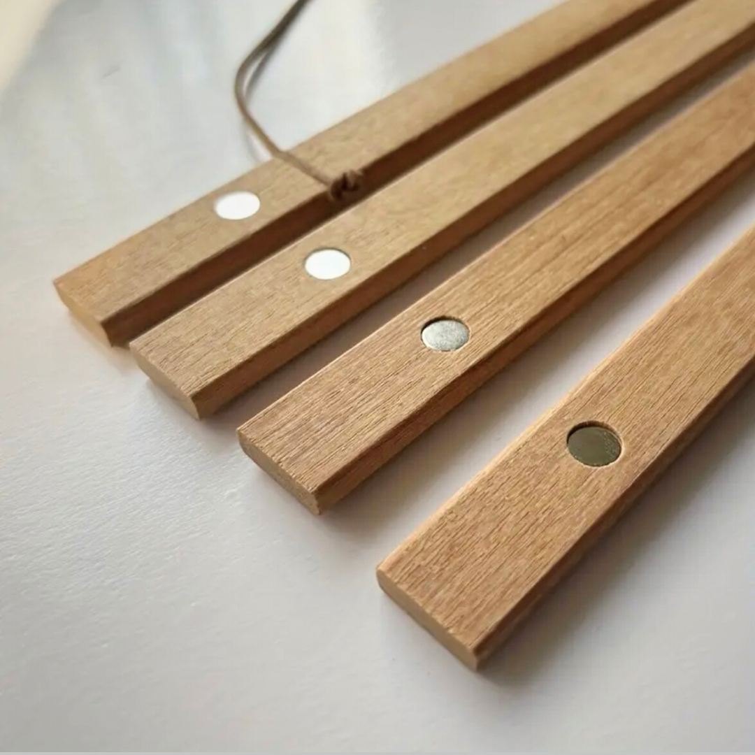 Magnetischer Posterrahmen aus Teakholz für A3 & A4 Poster | Minimalistischer Magnetrahmen zum Aufhängen